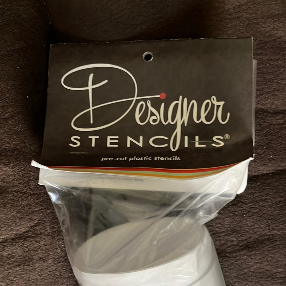 DESIGNER STENCILS - Picture 2 of 4